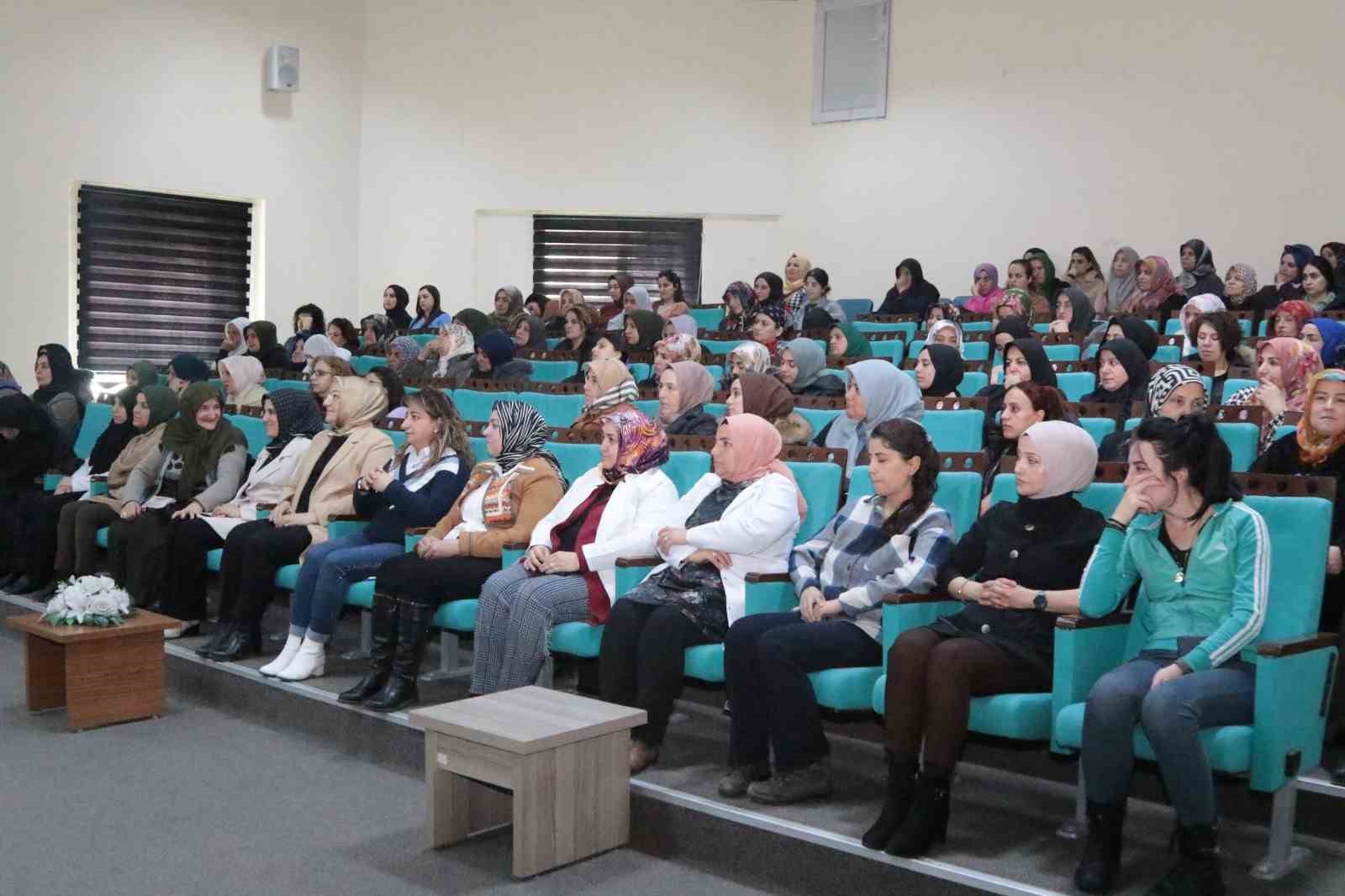 Van’da ‘Ramazan’ söyleşisi