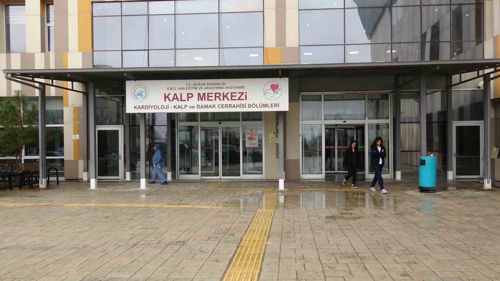 Kardiyoloji Uzmanı Doç. Dr. Sarıkaya: “Oruç tutmak için kalp ilaçlarınızı kesmeyin”