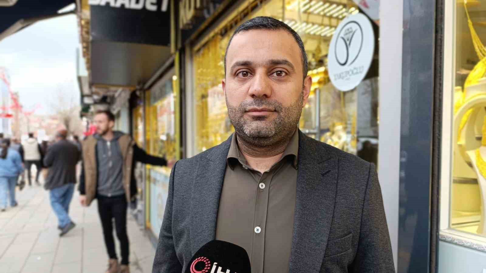 Van’da bayram alışverişinde son gün yoğunluğu