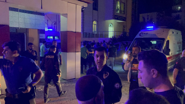 Polis memuru, karakolda amirlerine silahla ateş açtı: 2 şehit