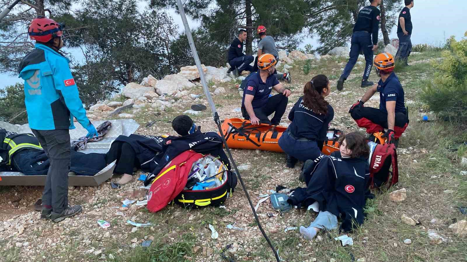 Antalya’da teleferik kabini düştü: 1 ölü, 2’si çocuk 7 yaralı