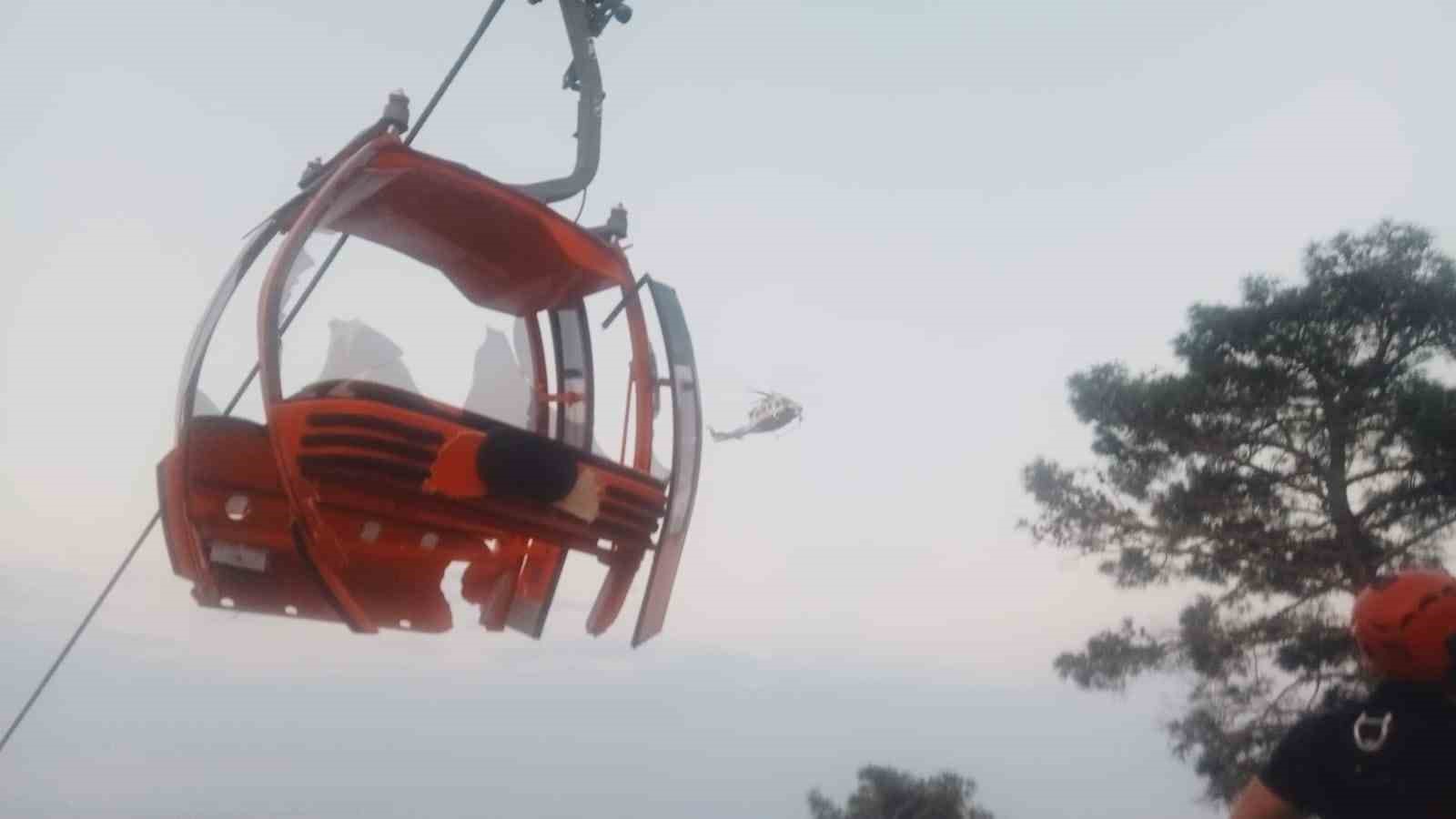 Antalya’da teleferik kabini düştü: 1 ölü, 2’si çocuk 7 yaralı