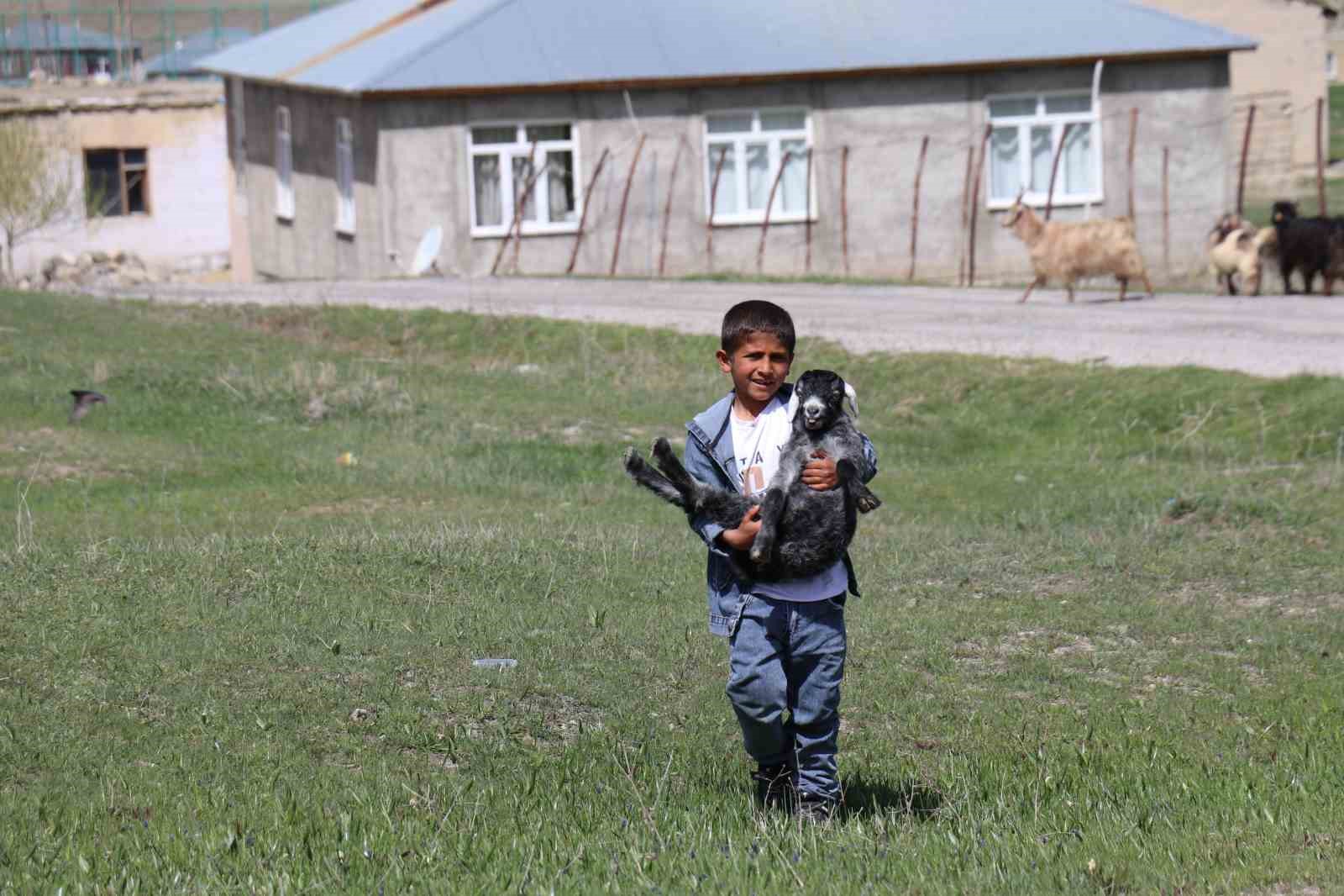 Öğretmen ile öğrencinin gülümseten diyalogu