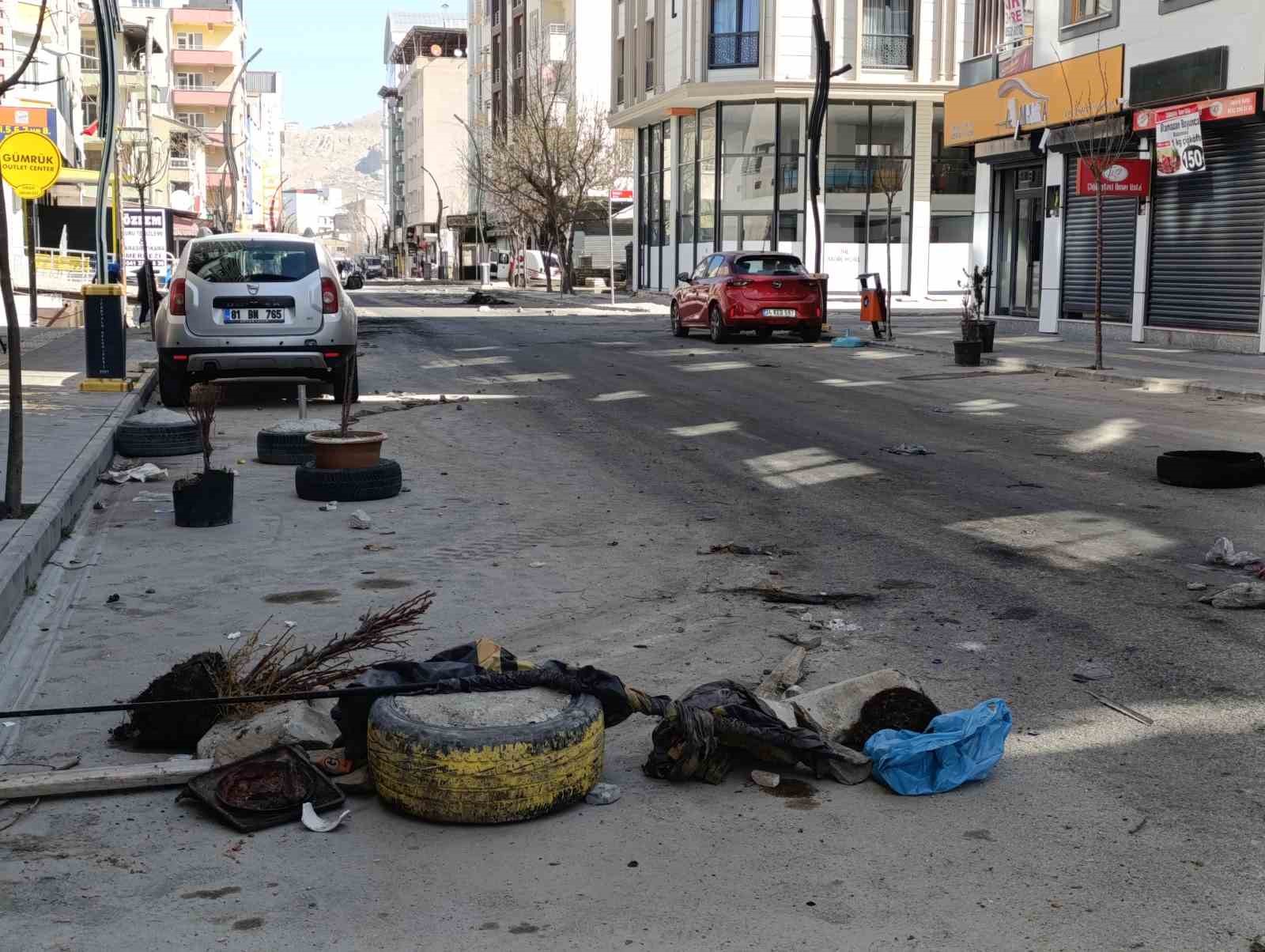 Van’da yaşanan olaylar sonrası sokakların son hali görüntülendi