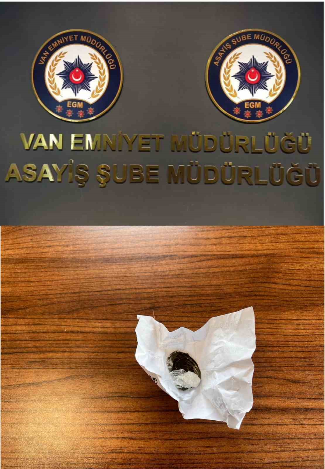 Van’da ‘torbacı’ operasyonu