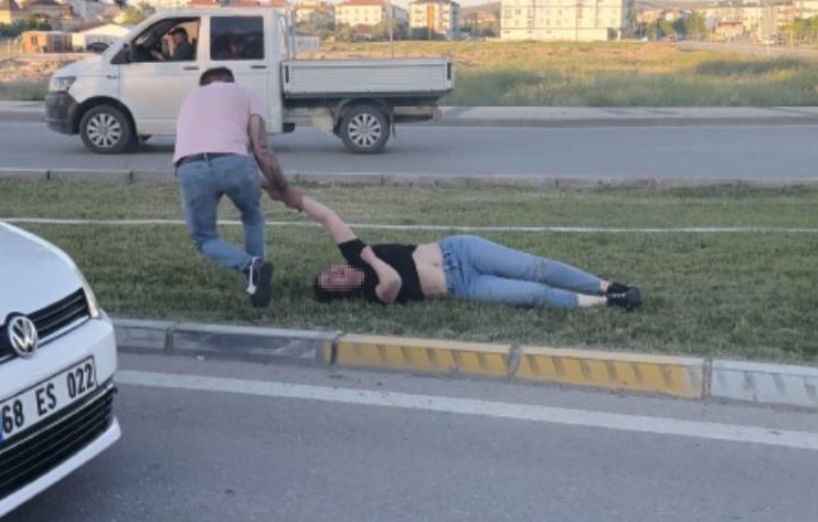 Aksaray’da kadına şiddette yürekleri sızlatan görüntü
