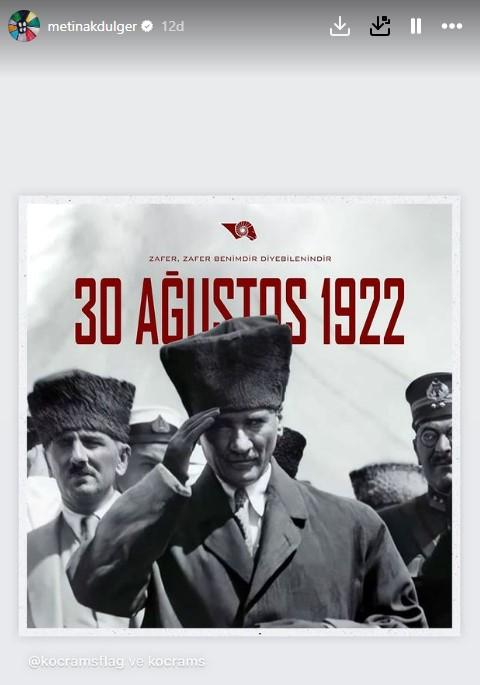 Ünlülerden 30 Ağustos Zafer Bayramı kutlamaları
