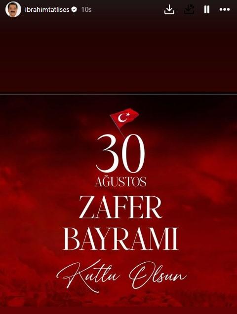 Ünlülerden 30 Ağustos Zafer Bayramı kutlamaları