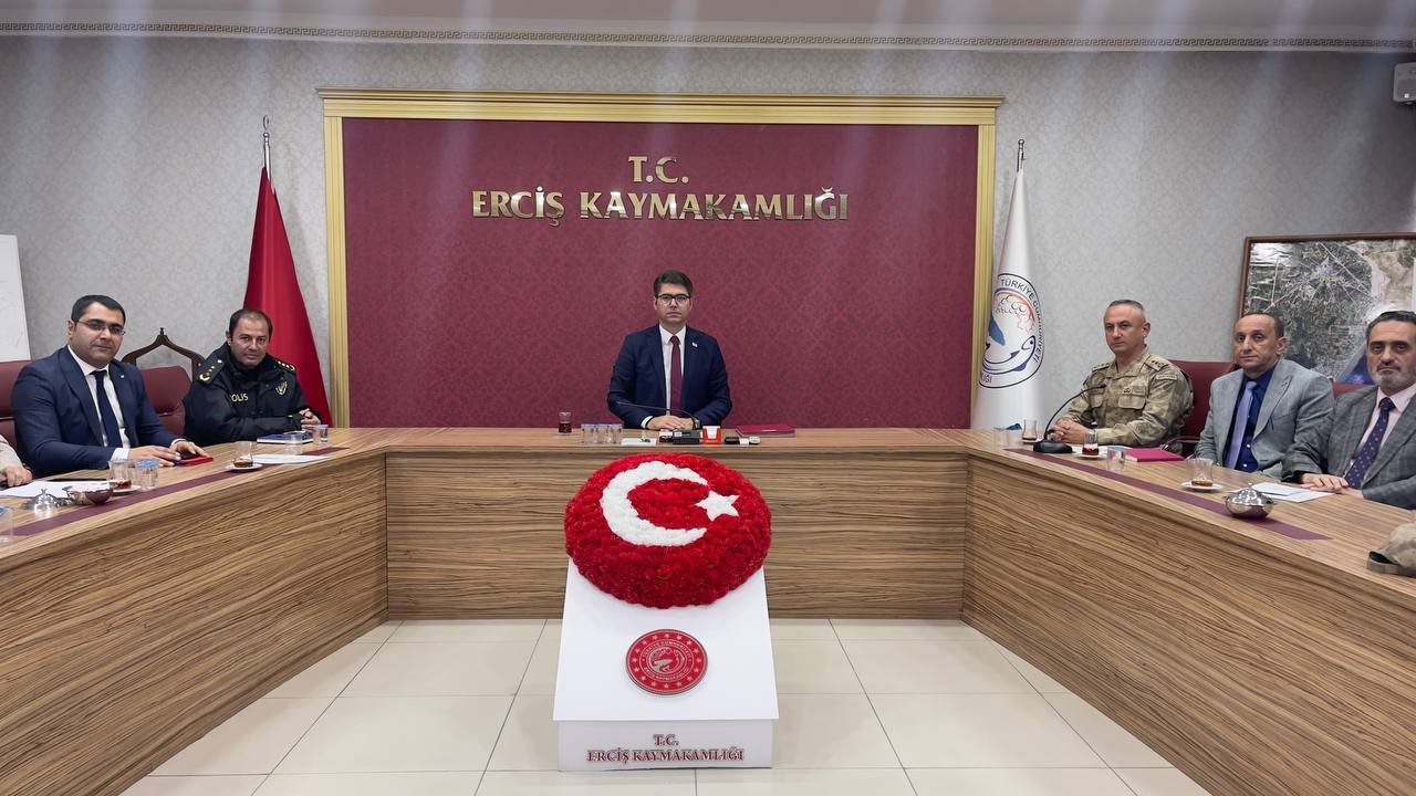 Erciş’te “Kadına Yönelik Şiddetle Mücadele Günü Koordinasyon Toplantısı” düzenlendi