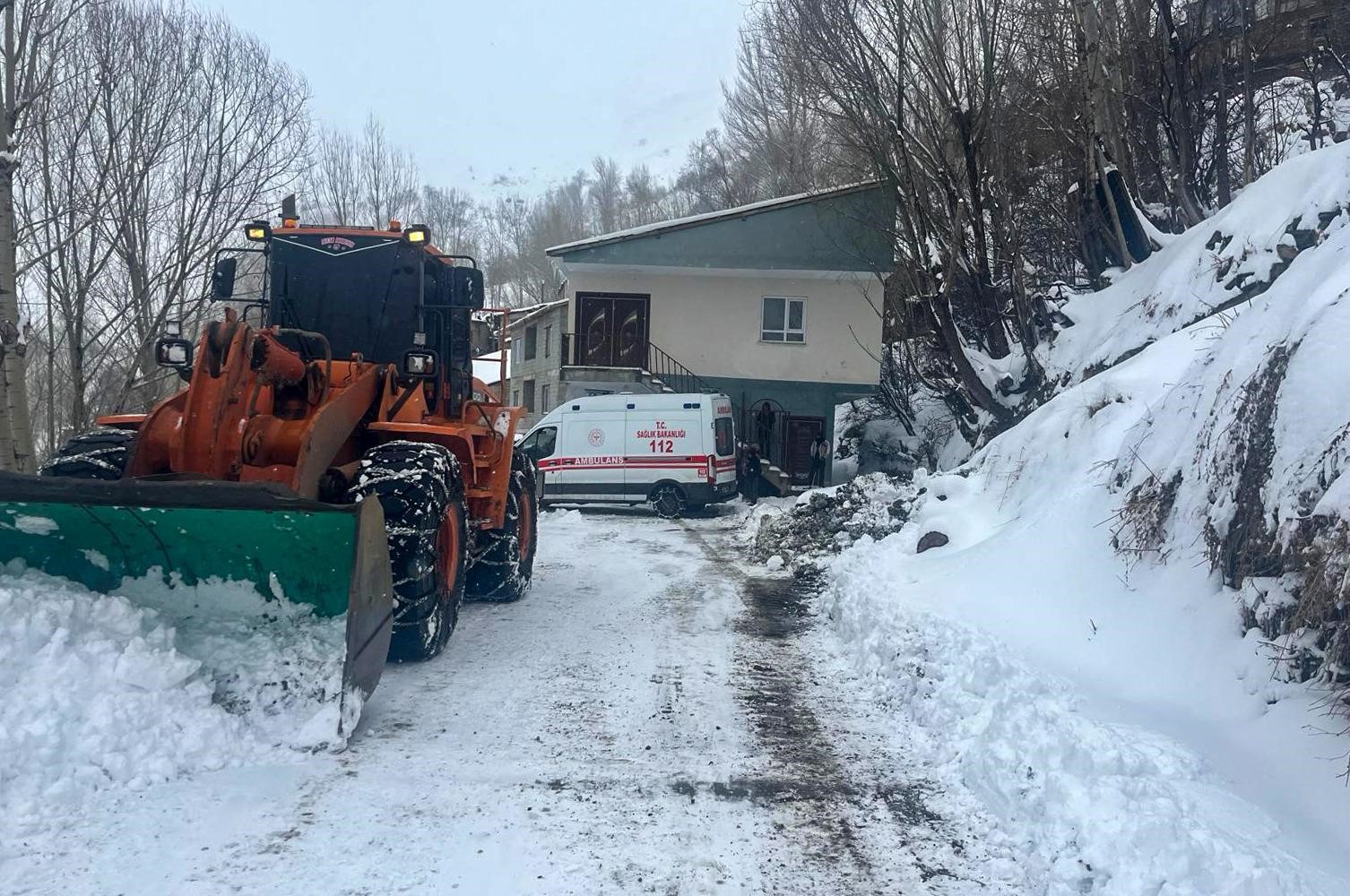 Van’da hasta kurtarma operasyonu