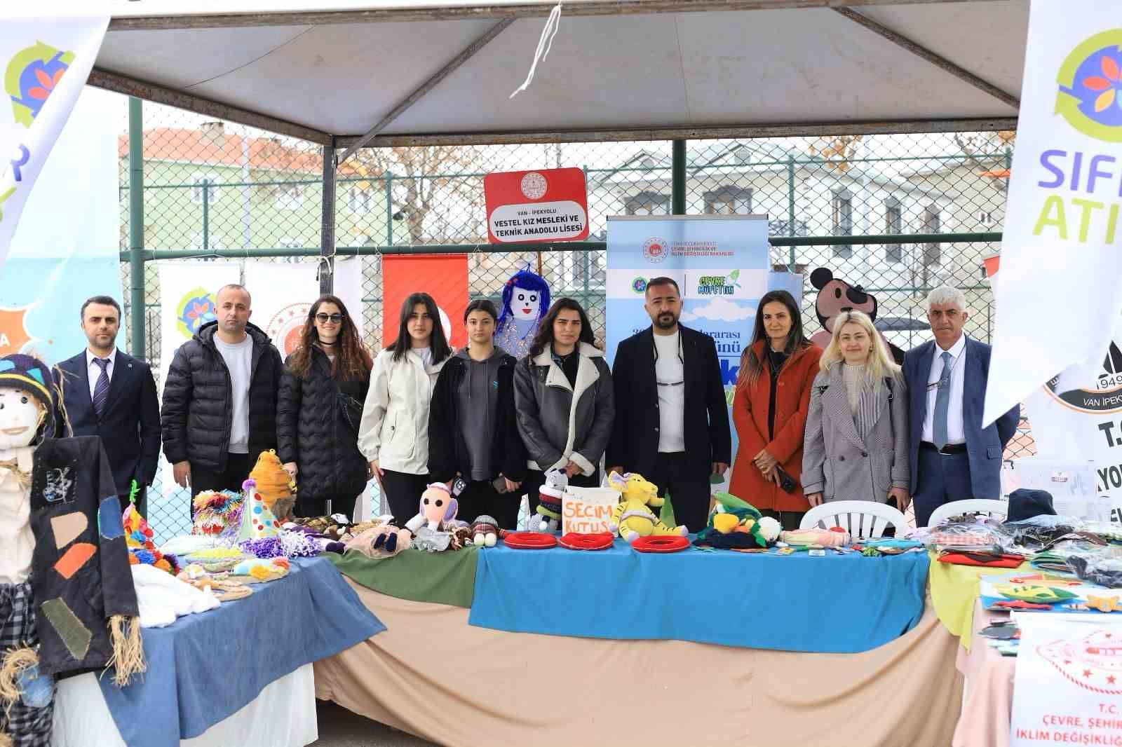 Van Büyükşehir Belediyesinden ‘Tekstil ve Modada Sıfır Atığa Doğru’ temalı etkinlik