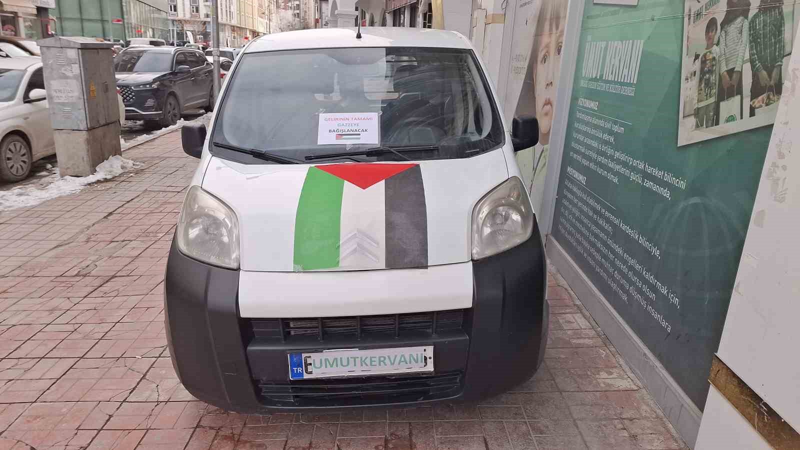 Vanlı hayırsever 320 bin liralık aracını Gazze’ye bağışladı