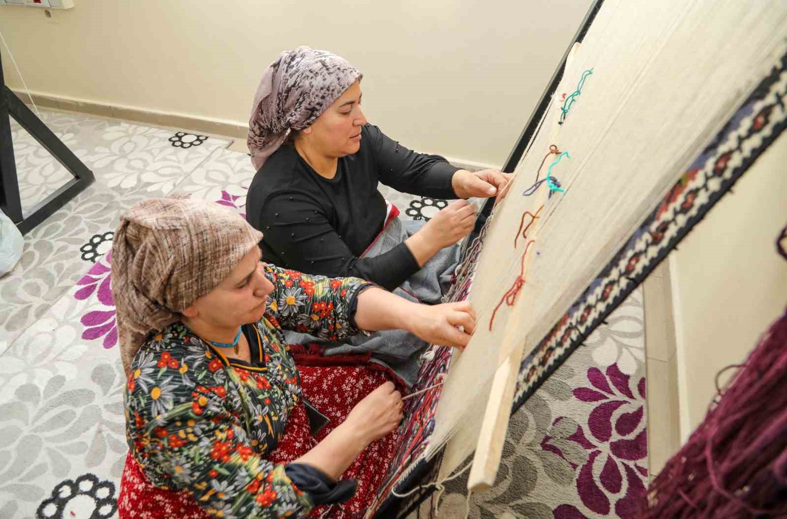 Van Büyükşehir Belediyesi’nin kadınlara yönelik kursları başladı