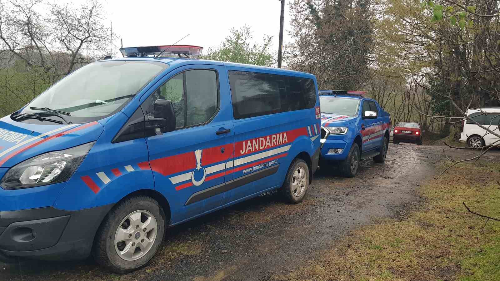Samsun’da kan donduran cinayet: Boğazını kesip altınlarını aldıklarını kadını ateşe verdiler