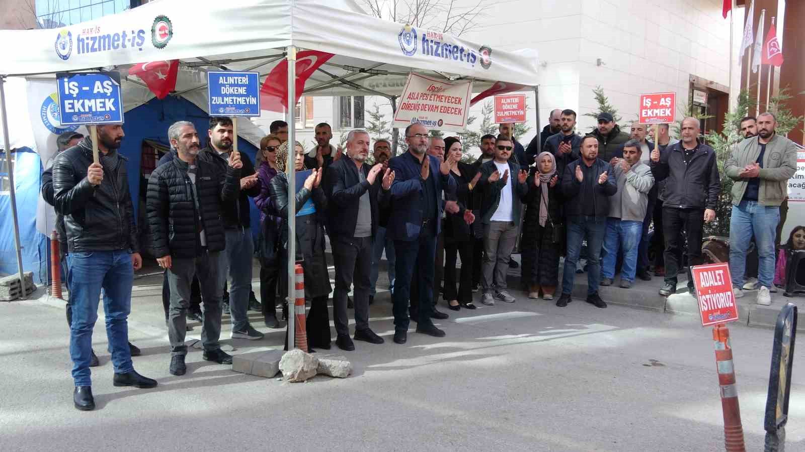 Van’da işten çıkarılanlar bir bayramı daha buruk karşıladı