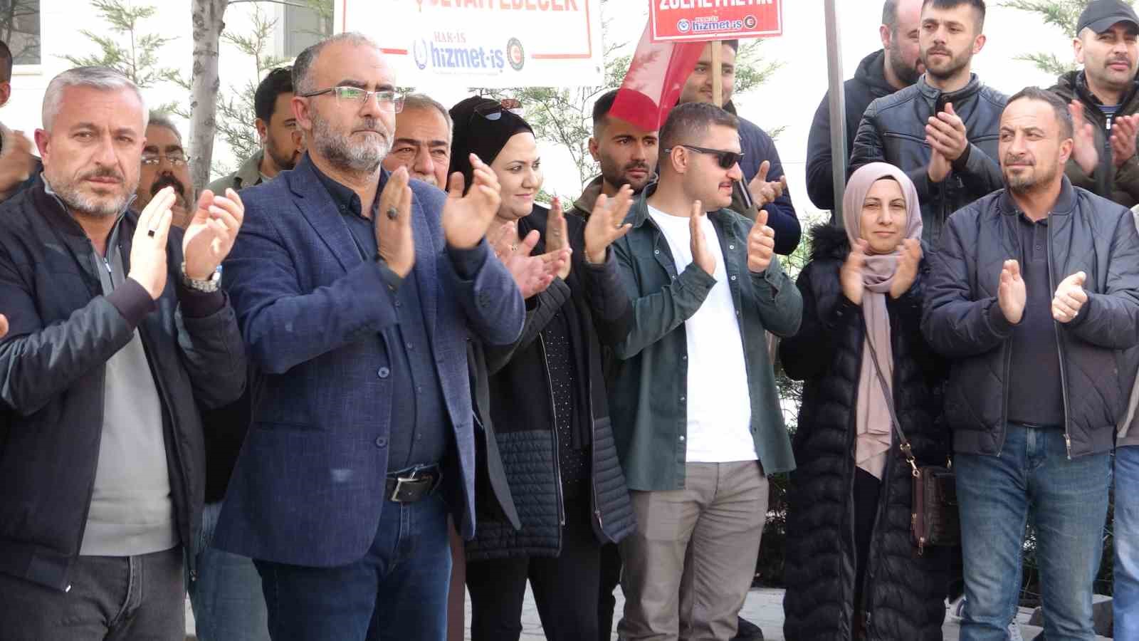 Van’da işten çıkarılanlar bir bayramı daha buruk karşıladı