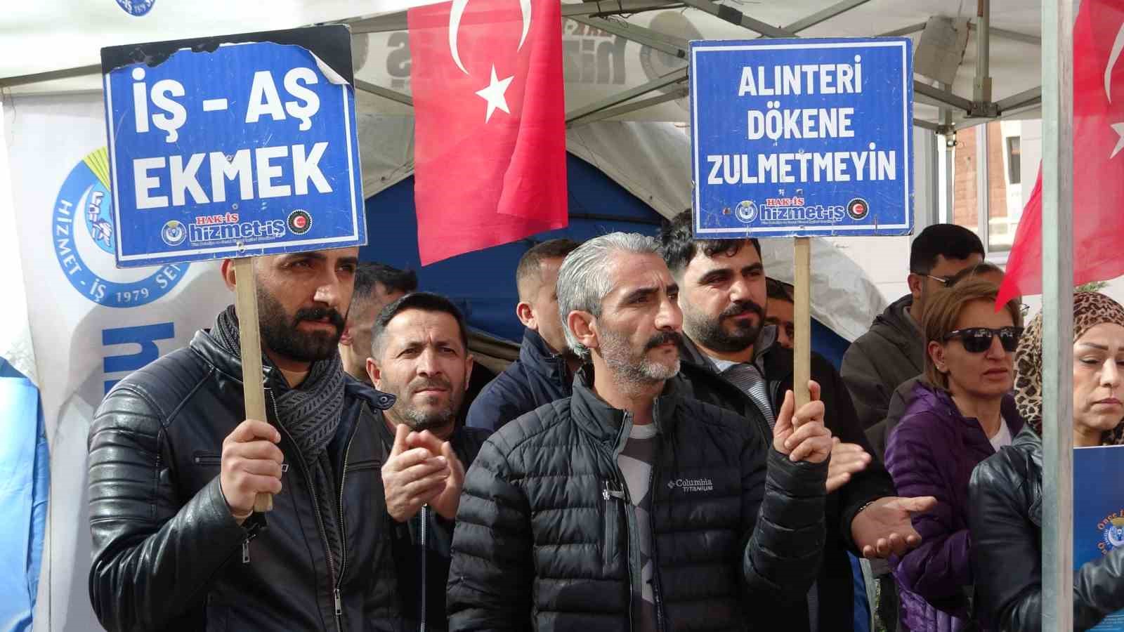 Van’da işten çıkarılanlar bir bayramı daha buruk karşıladı