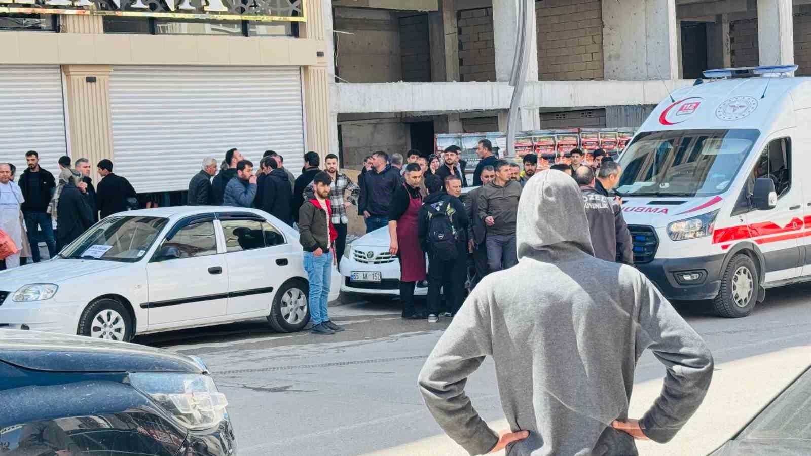 Van’da mağazaya silahlı saldırı: 1 ölü, 3 yaralı