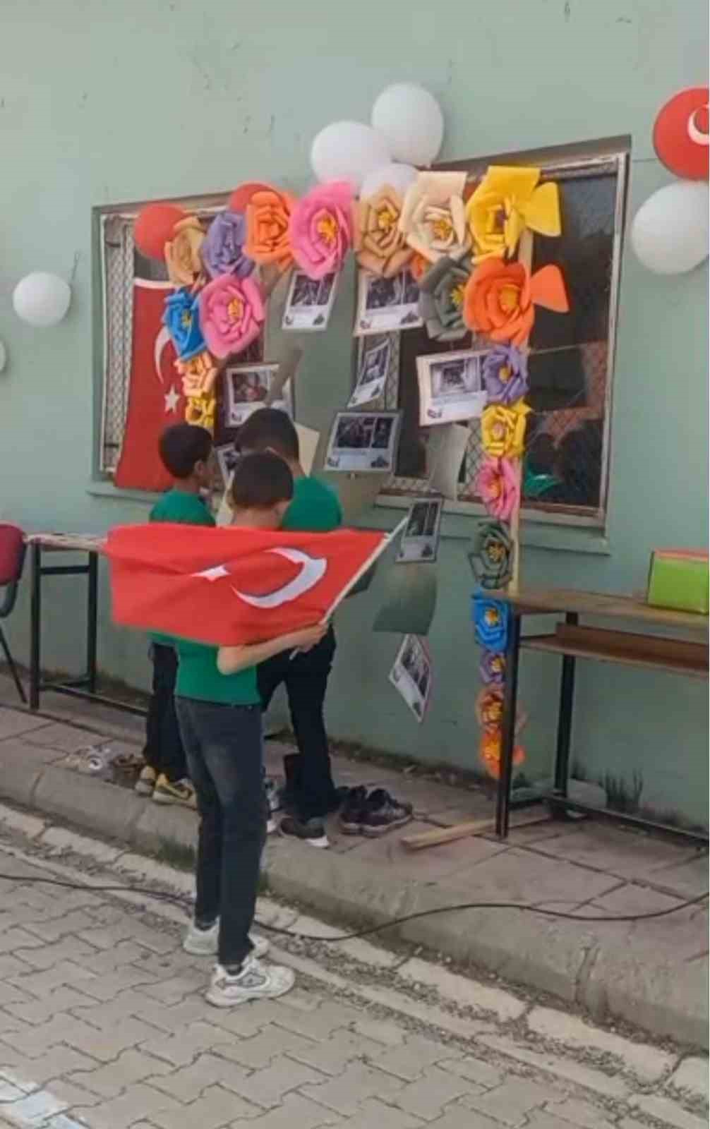 Özalp’te Filistinli şehit çocuklar unutulmadı