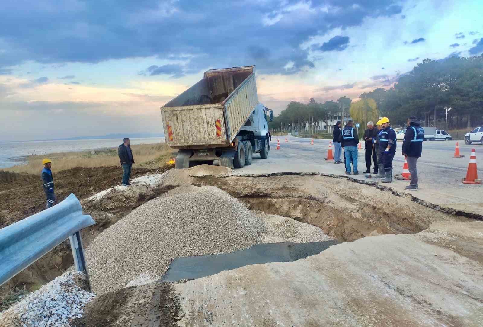 VASKİ ana su hattındaki arızaları giderdi