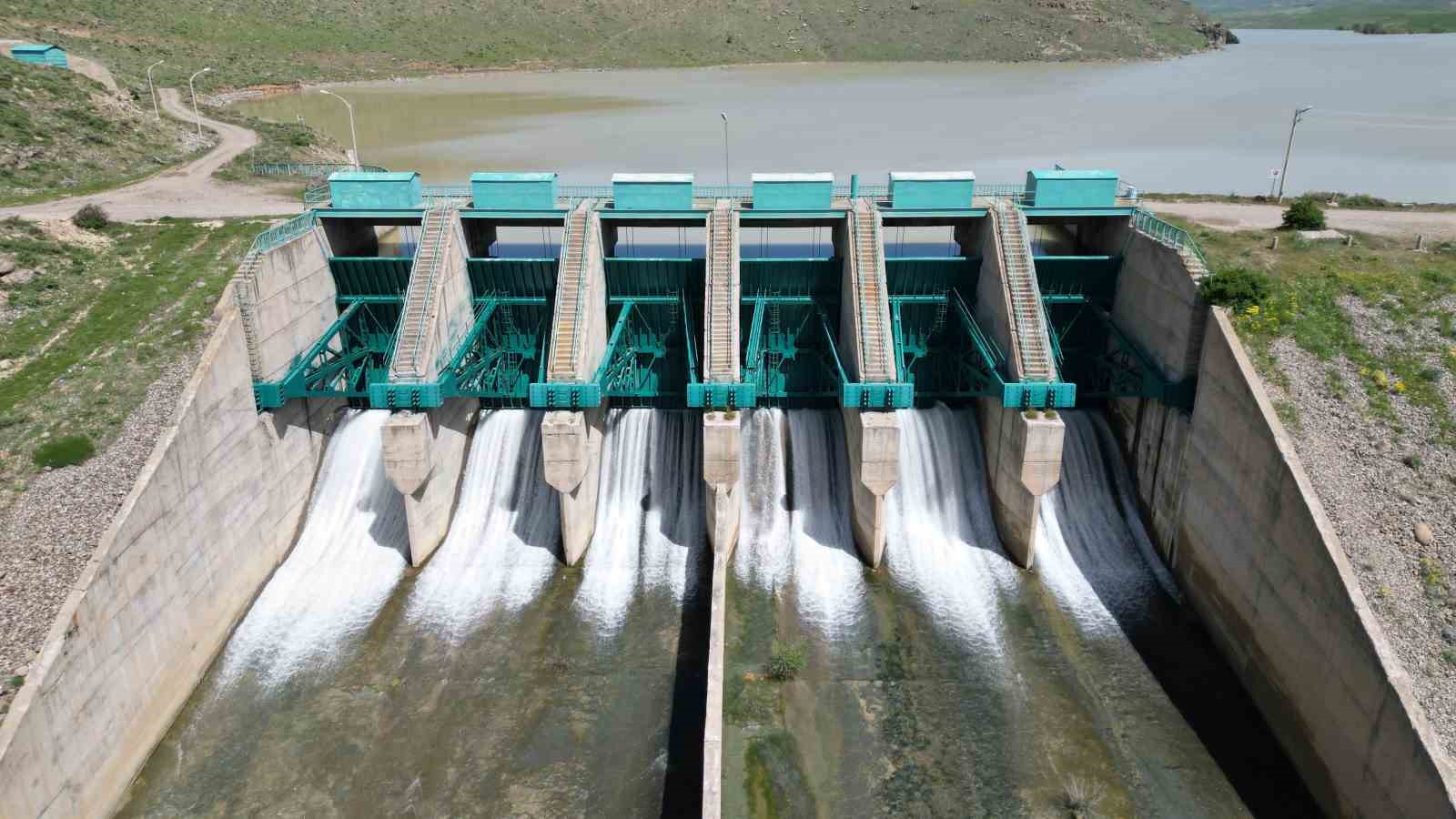 Koçköprü Barajı’nın su seviyesi yüzde 100’e ulaştı