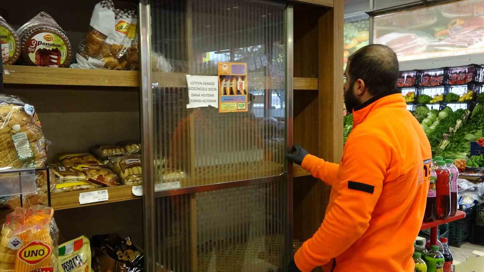Van’da market ve bakkalların ekmek dolapları boş kaldı