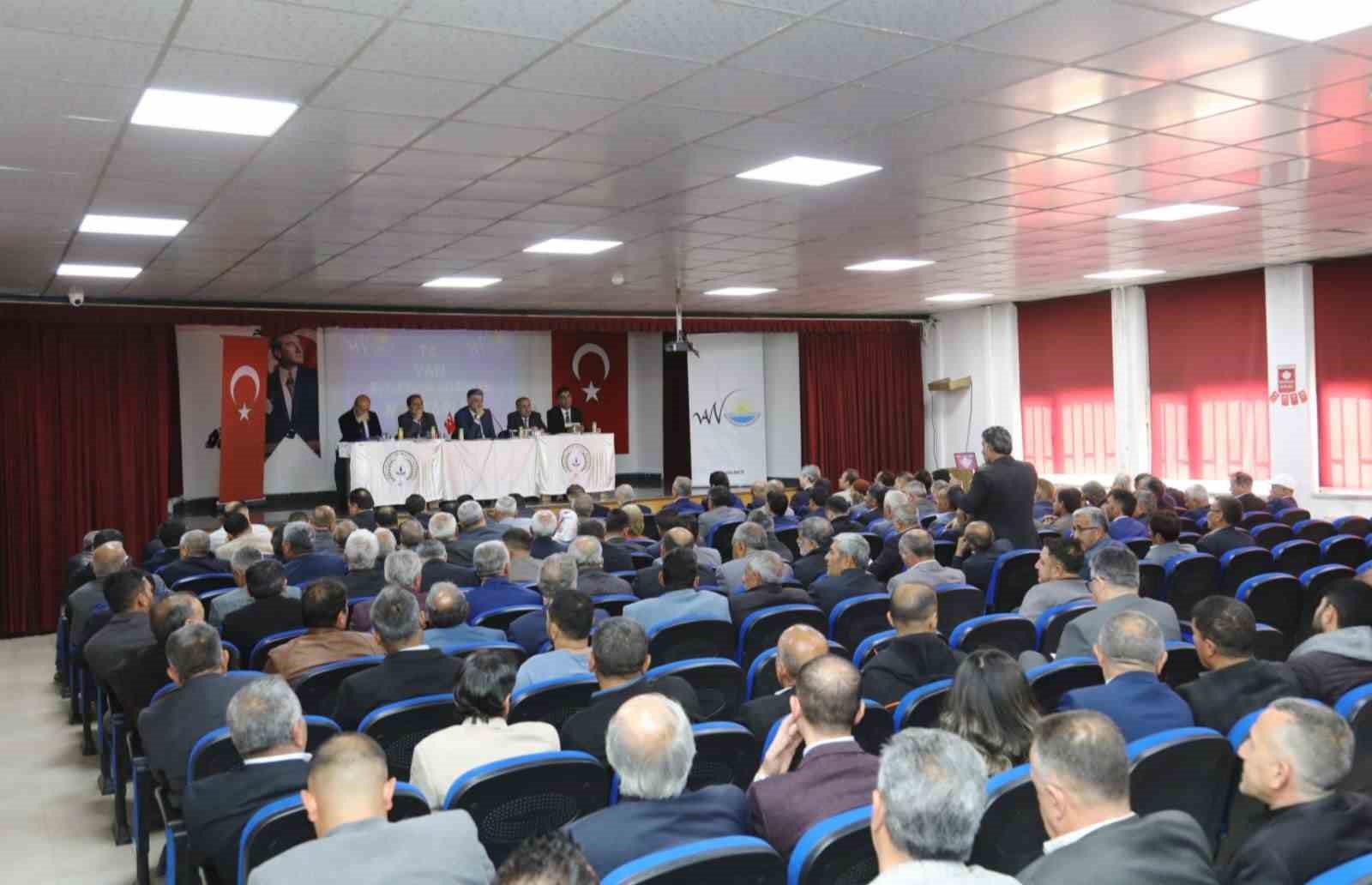 Van Büyükşehir Belediyesi muhtar buluşmalarını Saray ve Özalp ilçeleri ile sürdürdü