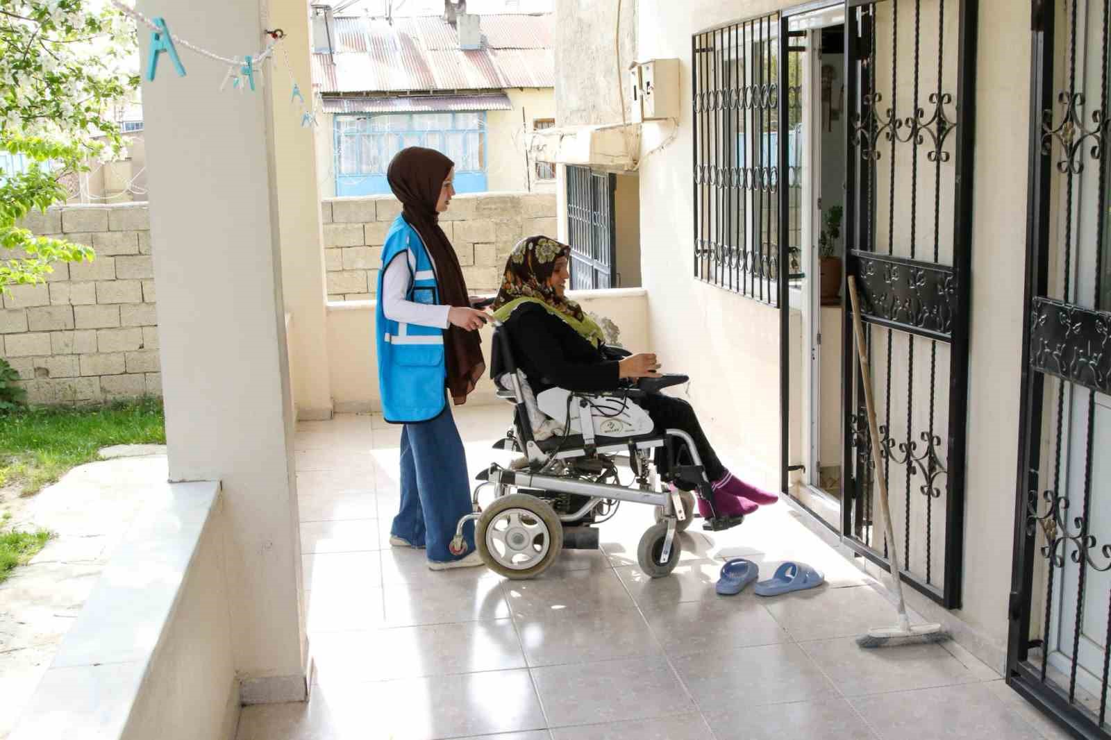 Van Büyükşehir Belediyesinden engelli vatandaşın hayatına sevgi dolu dokunuş