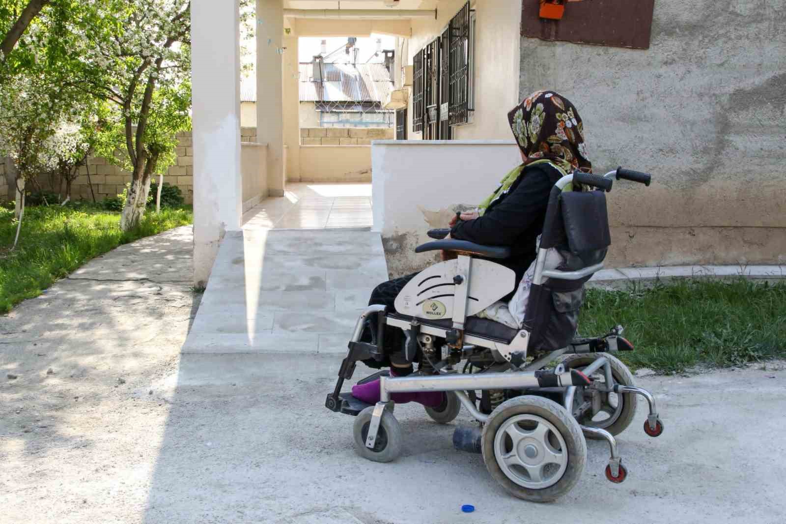 Van Büyükşehir Belediyesinden engelli vatandaşın hayatına sevgi dolu dokunuş