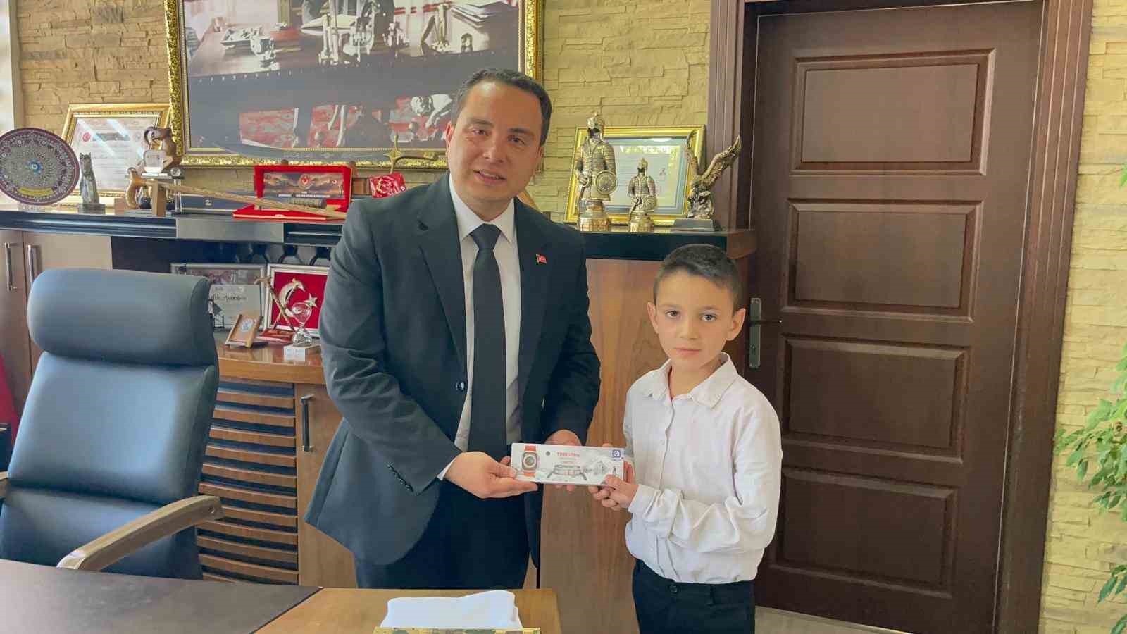 Kaymakam olmak isteyen Umut’un hayali gerçek oldu