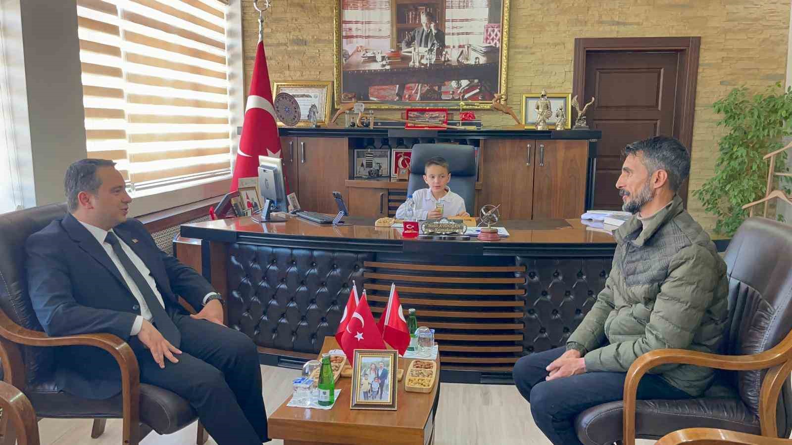 Kaymakam olmak isteyen Umut’un hayali gerçek oldu