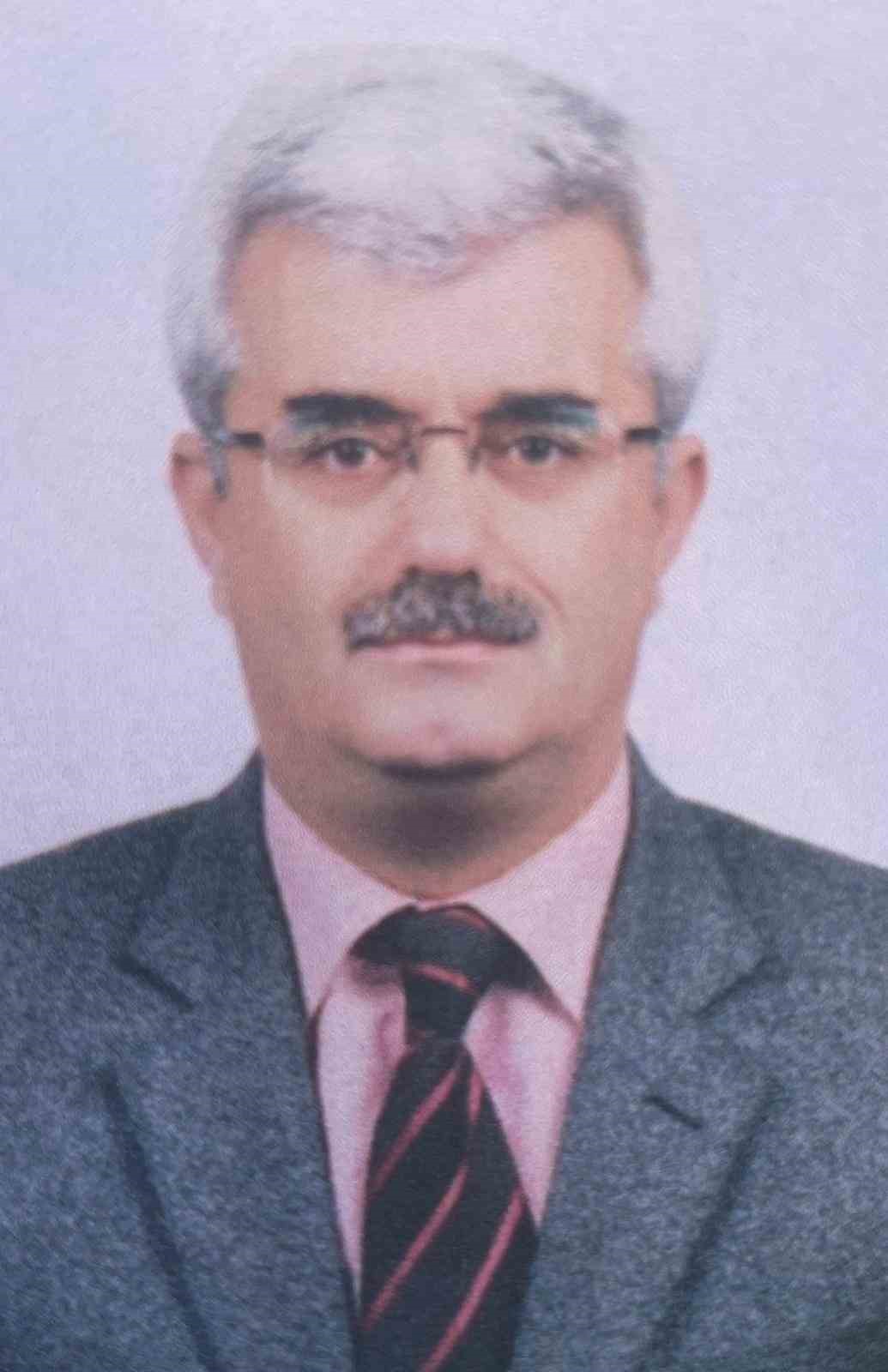 Doğa yürüyüşünde kaybolan ve cansız bedeni bulunan müdür yardımcısı toprağa verildi