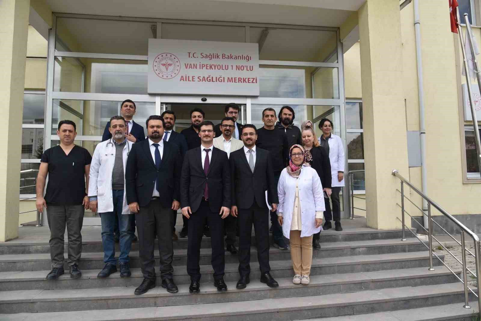 Halk Sağlığı Genel Müdürü Demirkol Van’daki sağlık merkezlerini gezdi