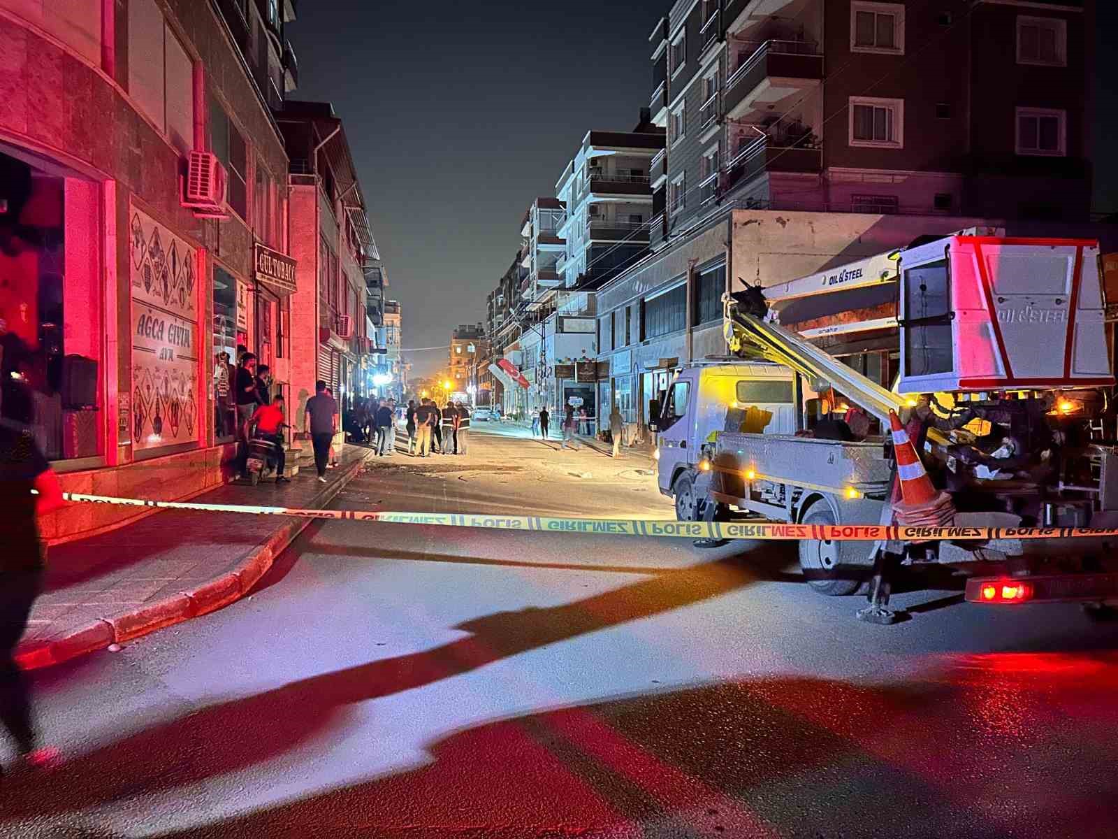 Hatay’da 4. kattan düşen çocuk yaralandı