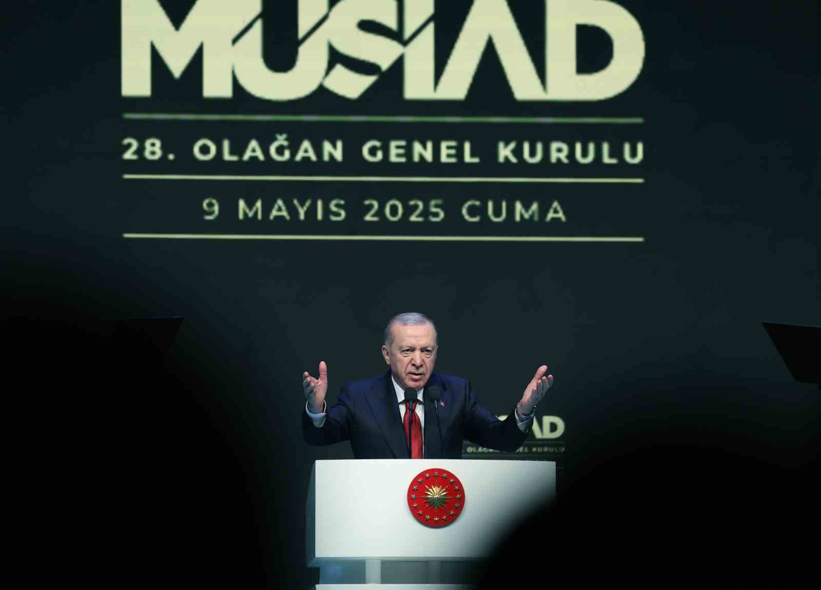 Cumhurbaşkanı Erdoğan’dan CHP lideri Özgür Özel’e: 