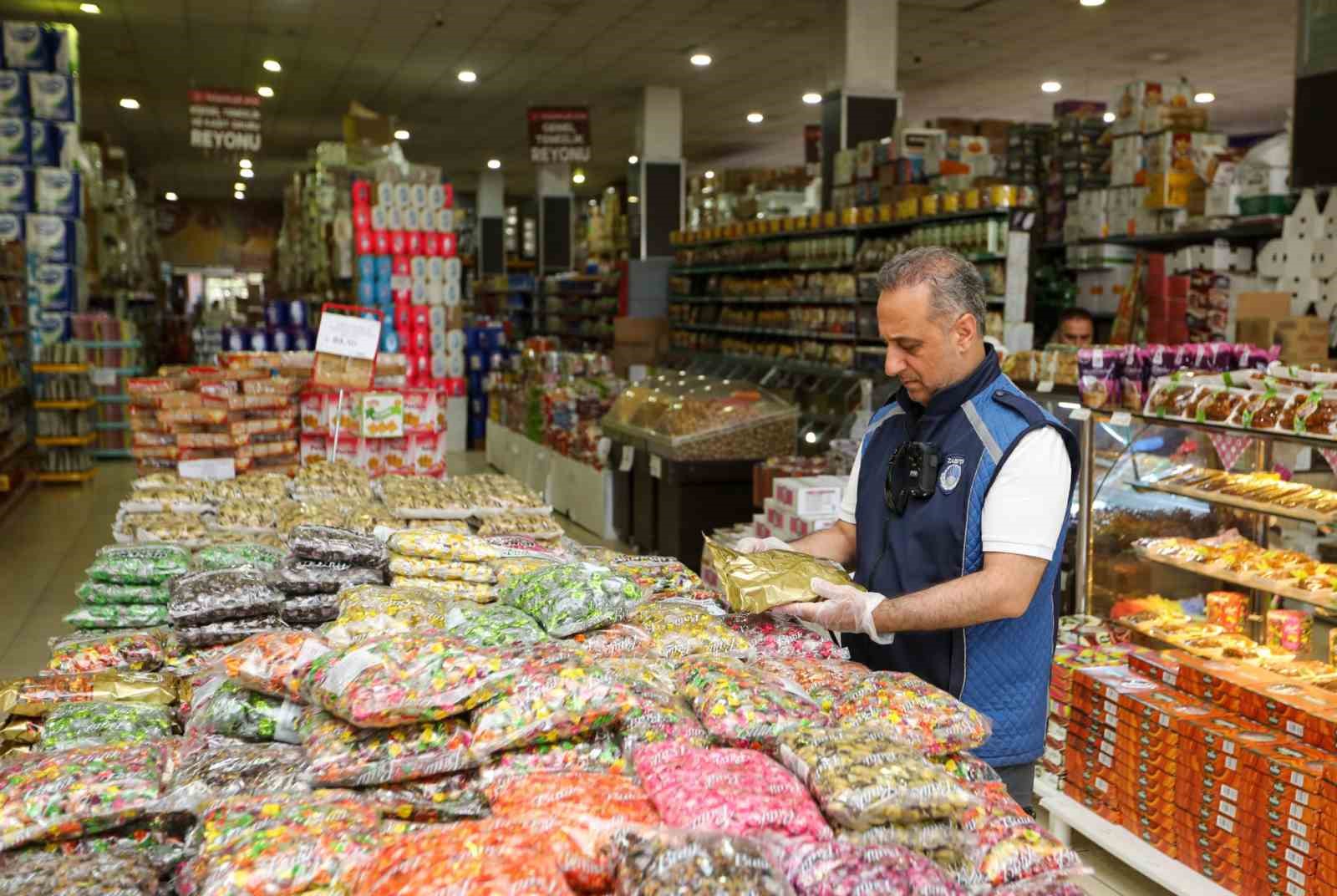 Van’da bayram öncesi gıda denetimleri sıklaştırıldı