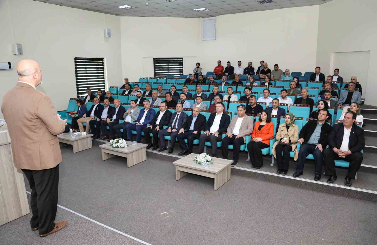 Van Büyükşehir Belediyesi ‘Yalın Yönetim Sistemi’ne geçiyor