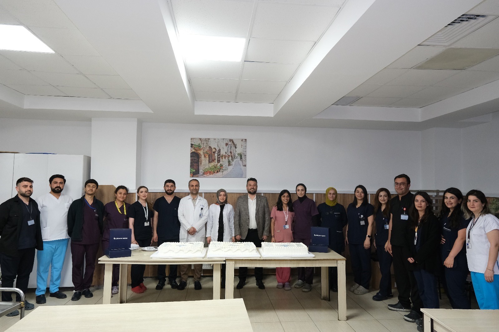 Lokman Hekim Hastanesinde Hemşireler Günü kutlaması