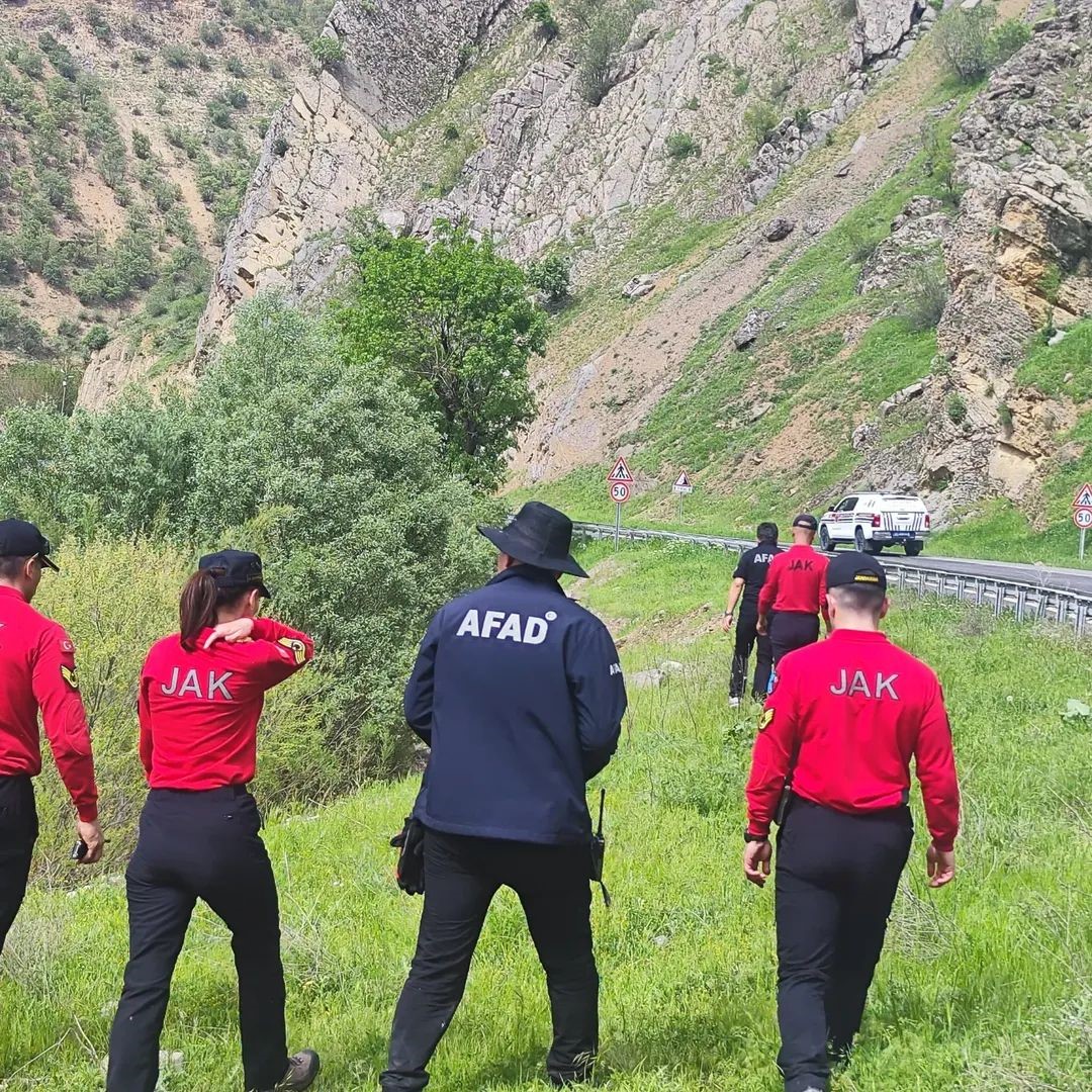 Hakkari’de 22 gündür kayıp kadını, 165 personel ve dron desteğiyle arama çalışmaları sürüyor