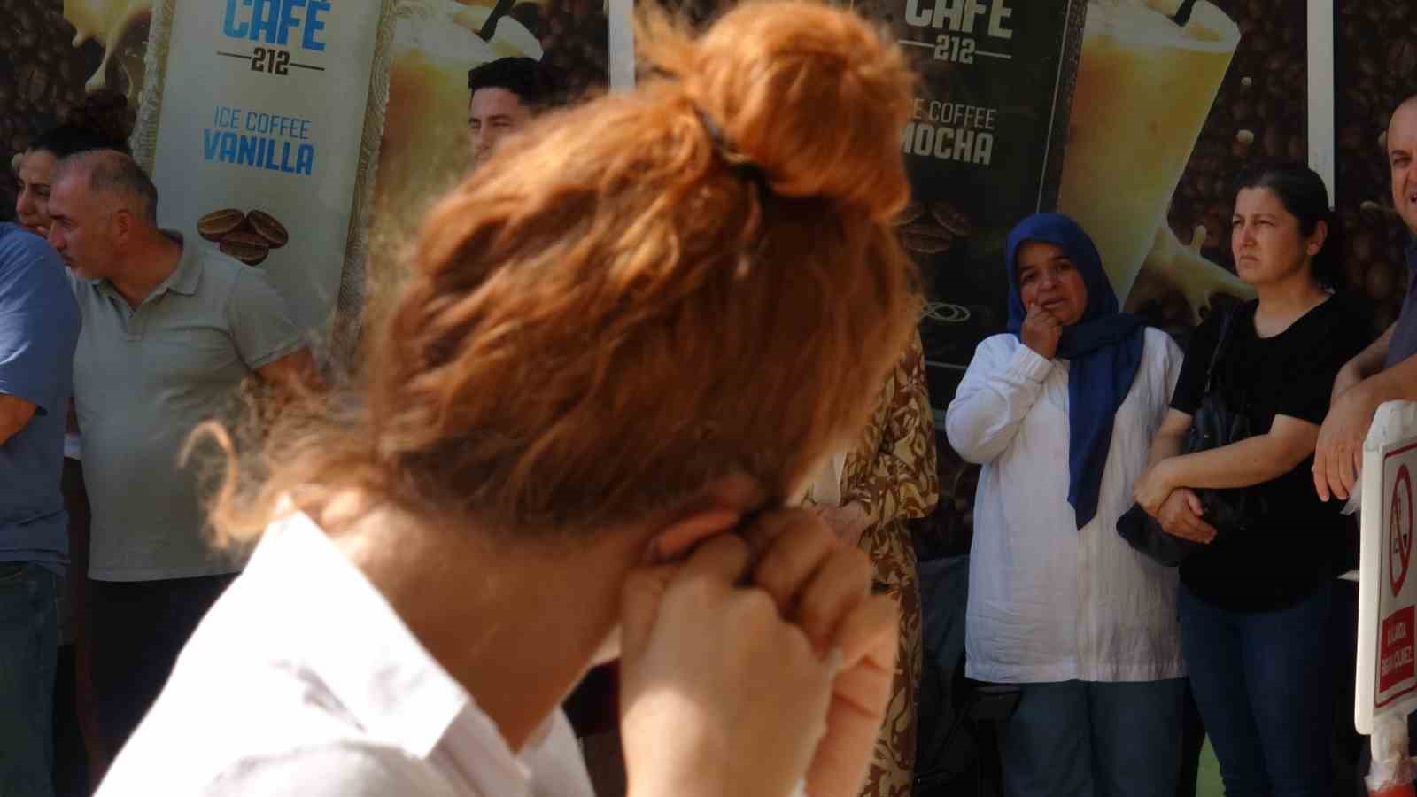 Tüm veliler onun için seferber oldu, Genç kızın hayalleri kulağındaki takı yüzünden yarım kaldı
