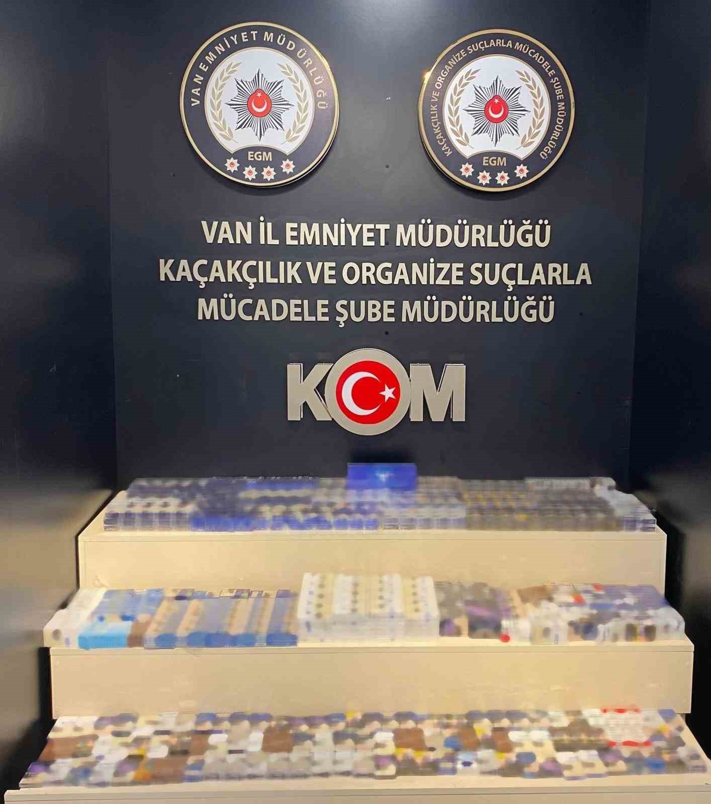 Van’da gümrük kaçakçılığı operasyonu