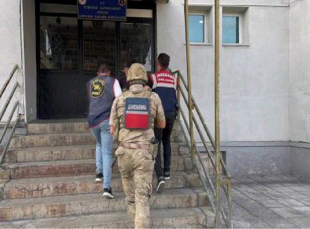 Van’da yaban keçisi avlayan şahıs yakalandı
