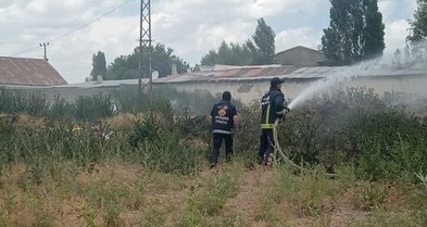 Van’da hafta sonu 18 yangına müdahale edildi