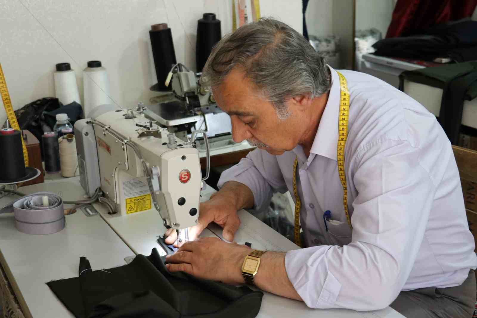 Terzilik mesleğine ilgi her geçen gün azalıyor