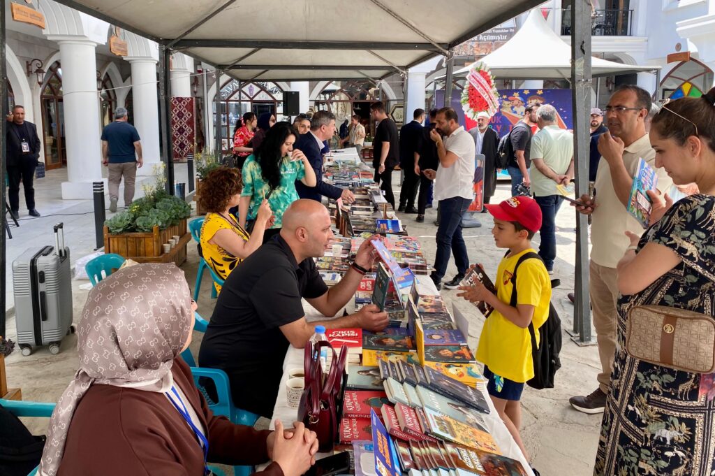 Van'da Minik Kitapseverler İçin Güzel Haber!