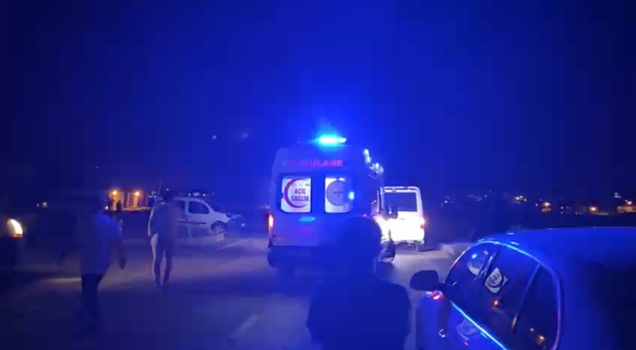Yüksekova’da trafik kazası: 5 yaralı