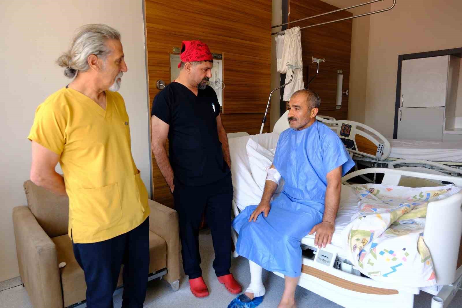 Van’daki Kalp Merkezinde bininci açık kalp ameliyatı başarıyla yapıldı