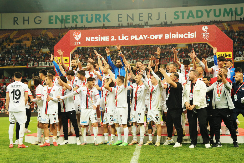 Vanspor Şampiyonluğun Perde Arkasında Kimler Var!