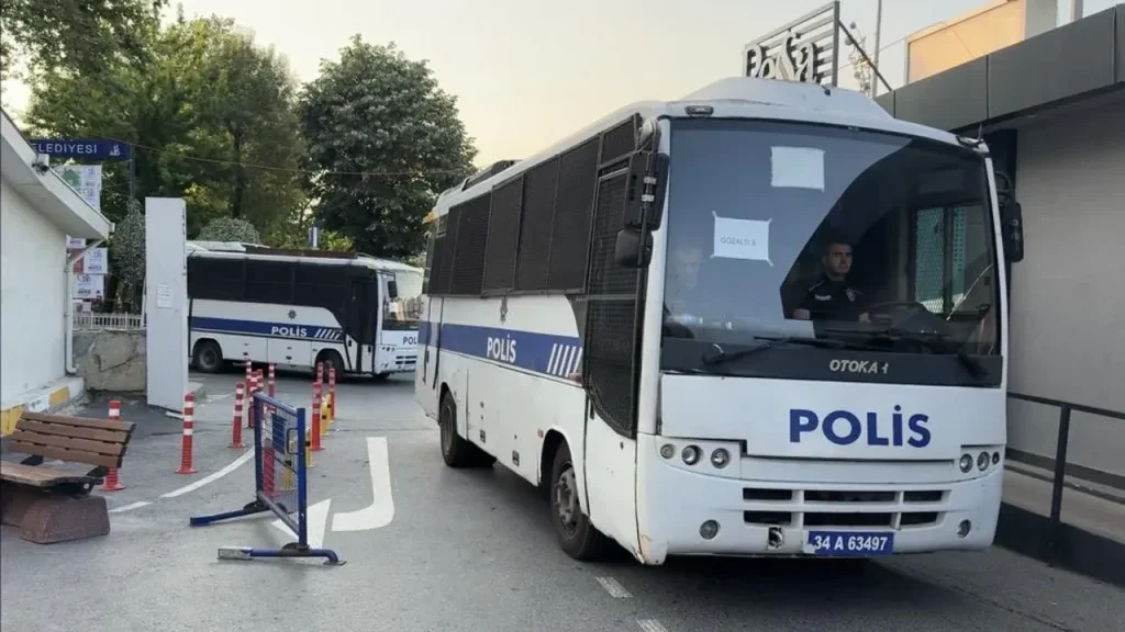 5 belediye başkanı tutuklandı