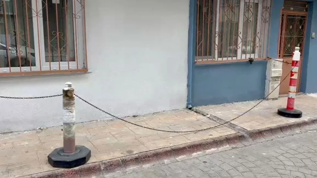 Van'da Sokağa duba bırakanlar yandı!